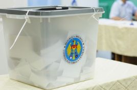 Ziua tăcerii. Peste şase mii de cetăţeni sunt aşteptaţi duminică la alegeri în trei localităţi