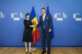 Дональд Туск: ЕС будет поддерживать Молдову в программе реформ