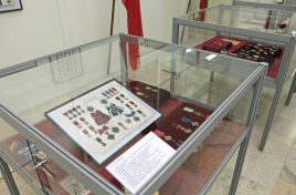 At the National Museum of History in the capital, an exhibition with the State awards of the Republic of Moldova was opened